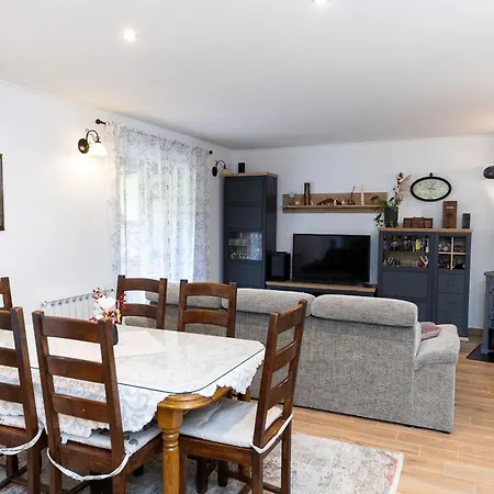 Apartman Ilaria, Grizane-Belgrad