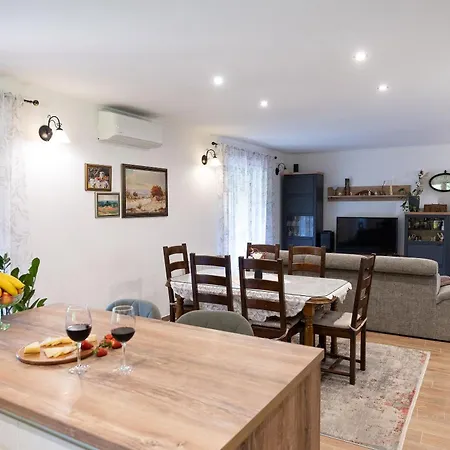 Apartman Ilaria, Apartman Grizane-Belgrad